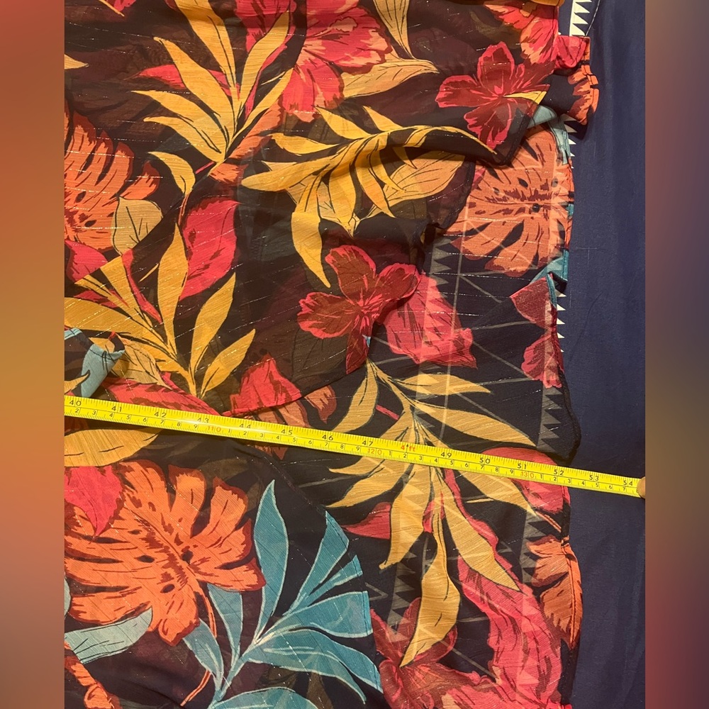 $118 Kensie Tropical Print Shimmery Ruffle Chiffon midi dress, floral. Size 10. - Picture 16 of 16
